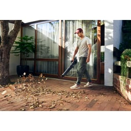 Obrázek #3 k produktu Husqvarna Aspire™ B8X-P4A s akumulátorem a nabíječkou 