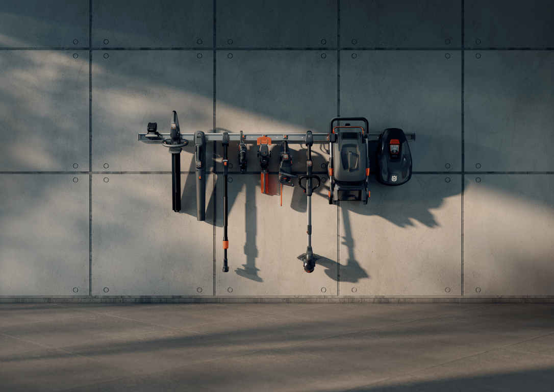 Vyrobeno pro snadné skladování díky háčku na míru a kompaktnímu designu.