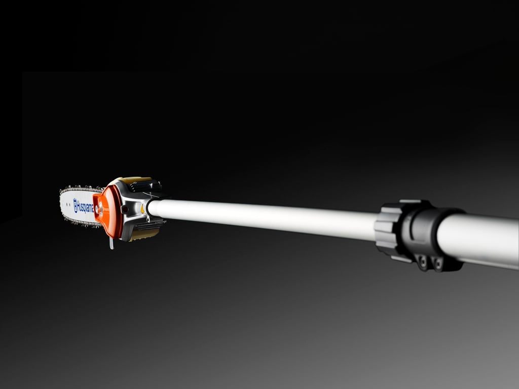 Teleskopická tyč umožňuje nastavení délky podle potřeby