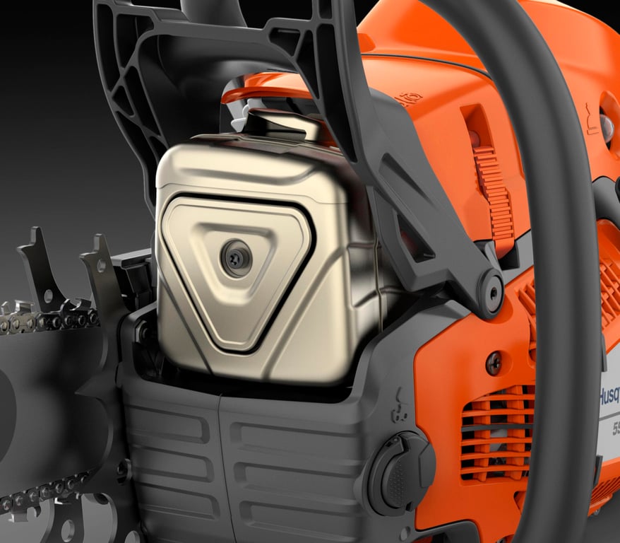 Snižuje zátěž na vaše tělo a usnadňuje ovládání pily