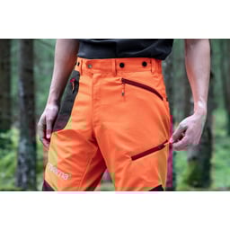 Obrázek #1 k produktu Kalhoty Technical pro práci s křovinořezem nebo vyžínačem 