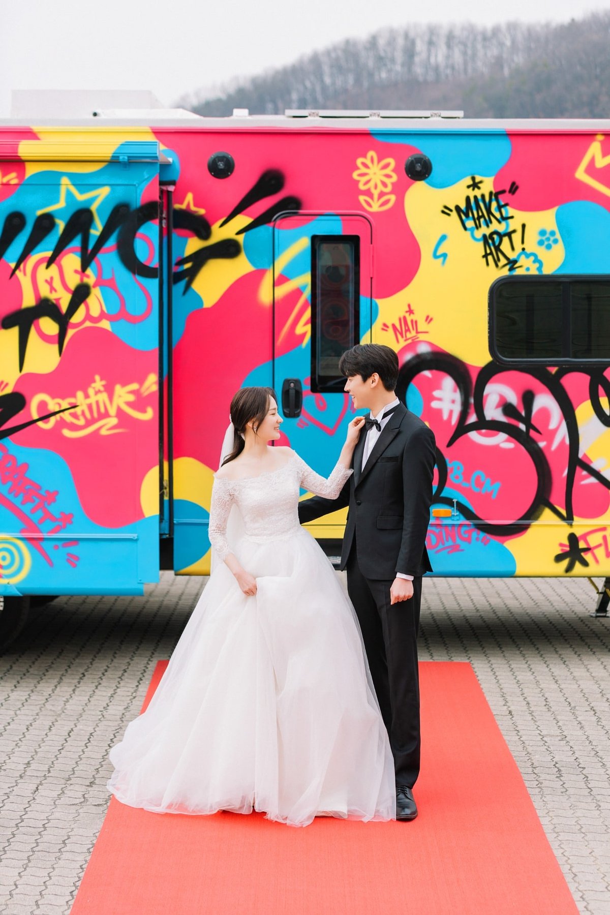 비기닝 모빌리티 웨딩 10/20 — 모빌리티 웨딩 · 이동형 웨딩 살롱 · 현장 헤어·메이크업