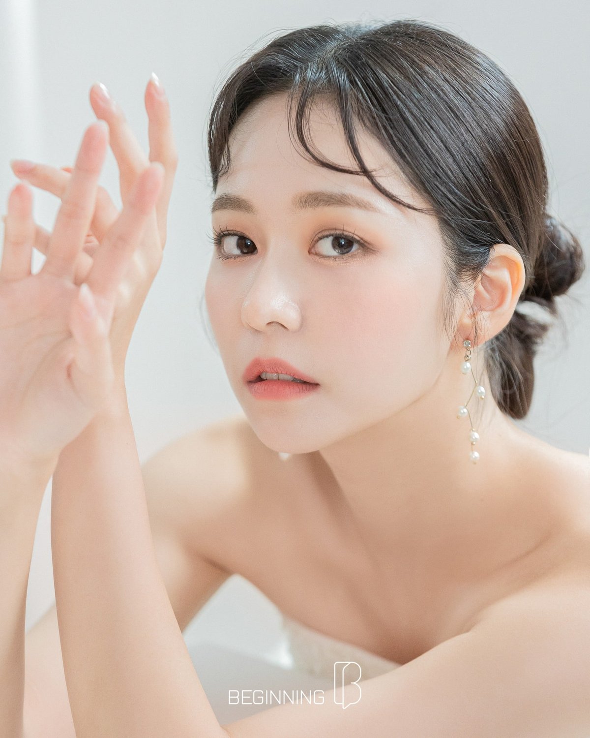 비기닝 시그니처 웨딩 15/15 — 시그니처 웨딩 · 속광 피부 표현 · 얇고 투명한 베이스