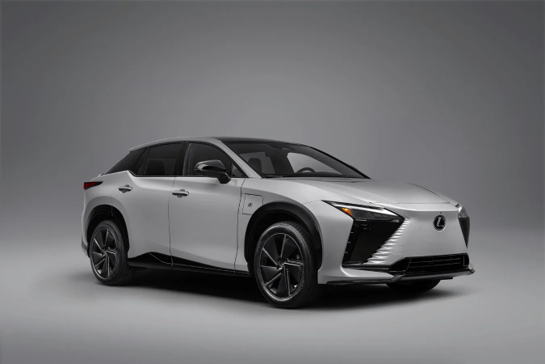 Lexus RZ