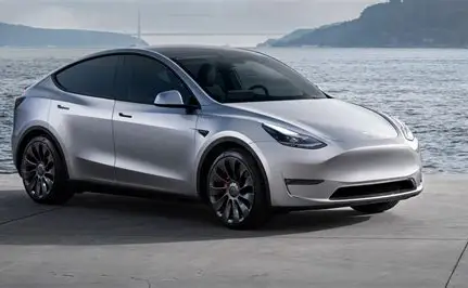 Tesla Model Y RWD