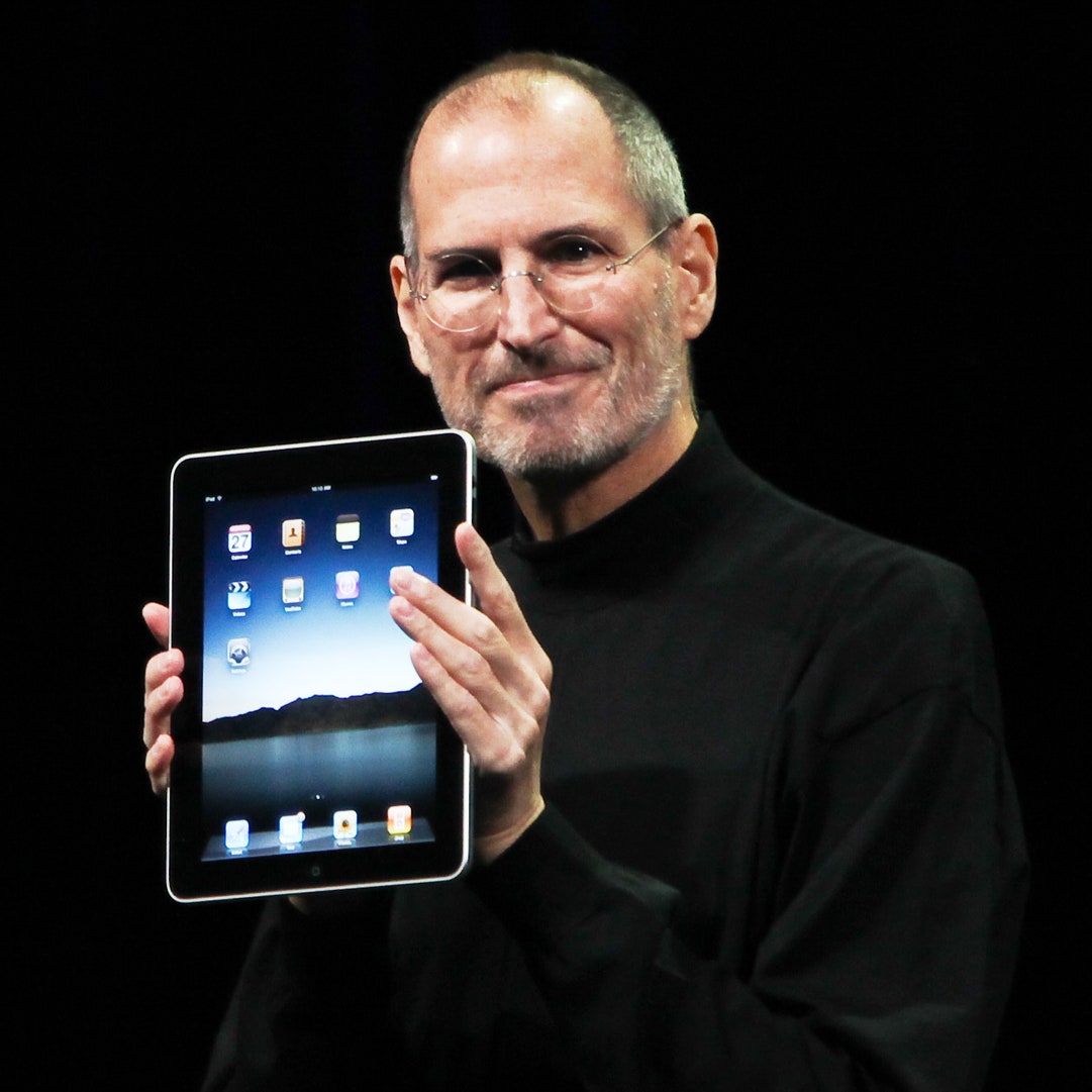 Gear-iPad-1st-Steve-Jobs-794646105.jpg