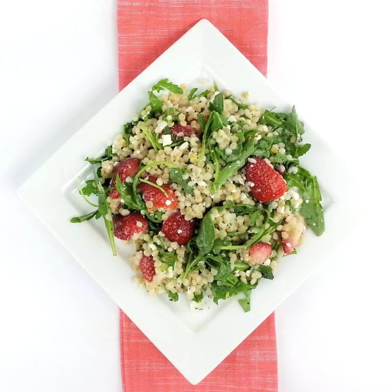 Picture of Couscous Arugula Strawberry Salad, top down