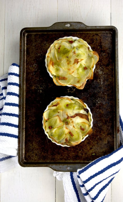 Picture of Tofu and Pesto Small Potato Tart on baking dish, just out of the oven