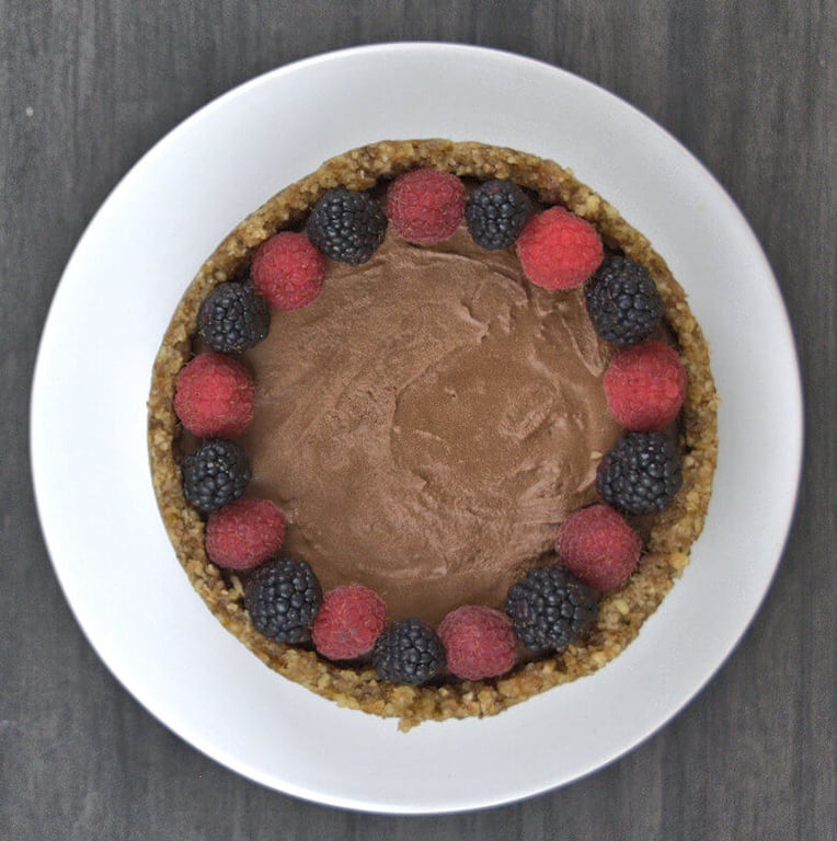Top Down picture of Cream & Egg-Free Chocolate Mousse Pie