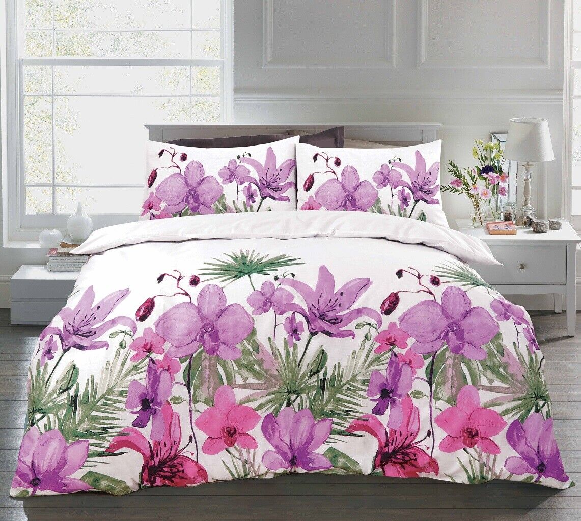 Pastel Floral Printed Reversible Duvet Set
