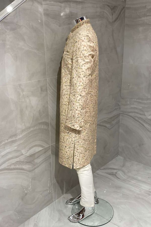 Men's 2 piece multi coloured patterned sherwani - Image 2