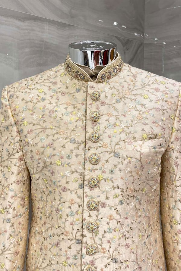 Men's 2 piece multi coloured patterned sherwani - Image 4