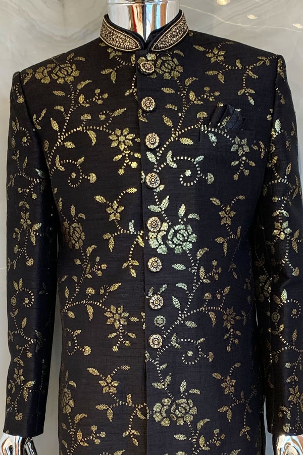 Luxury brocade menâ€™s wear sherwani - Image 4