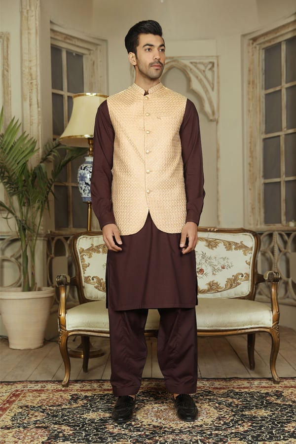 Avi luxury embroidered brocade men's waistcoat - Gold, Large