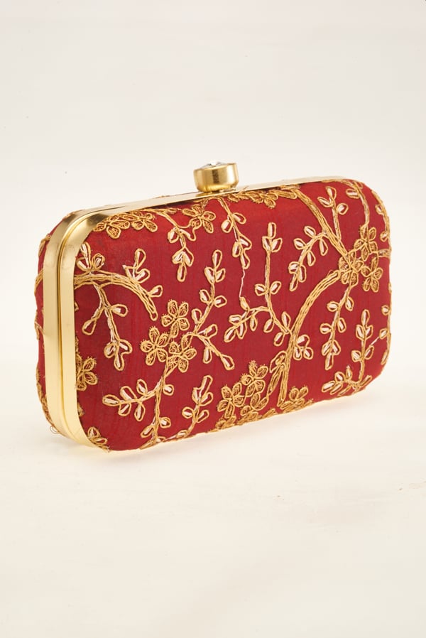 Luxury sequence embroidered clutch - Image 4