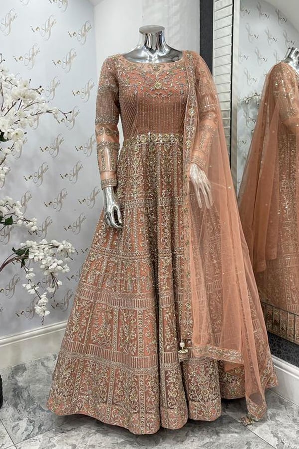 Shiffonz luxury embroidered gown with dupatta - Image 3