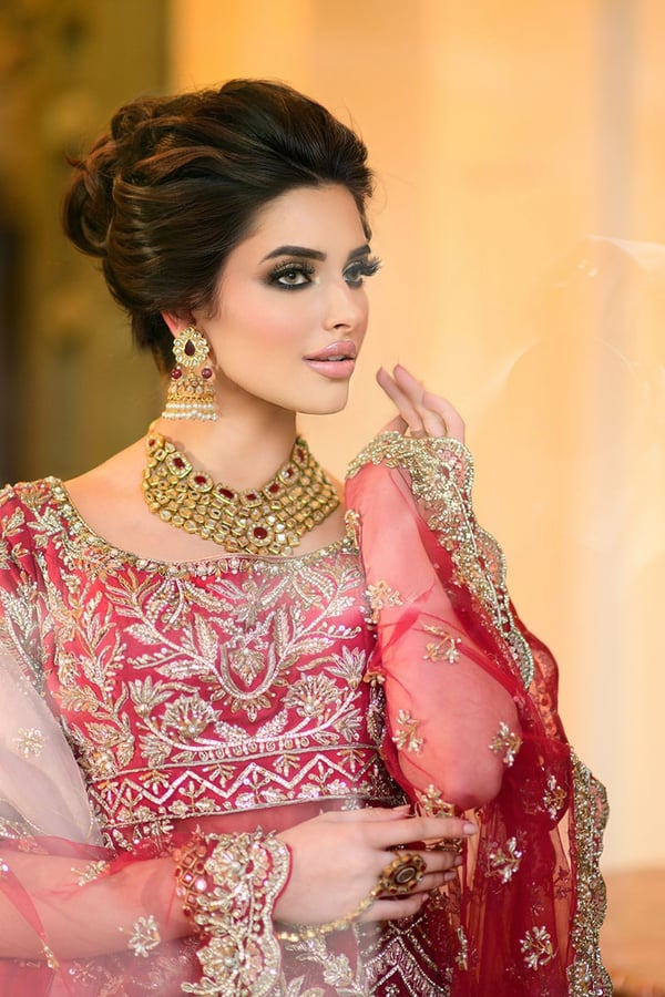 3 Piece luxury embroidered bridal lengha - Image 6
