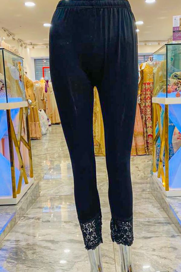 Lace embellished leggings - Image 4