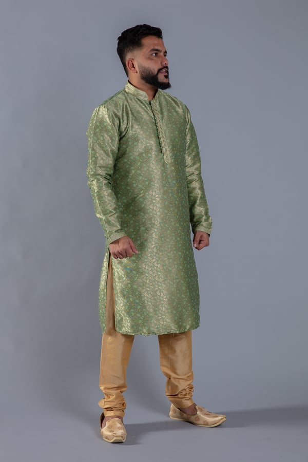 Banarsi printed men's kurta pyjama - Image 2