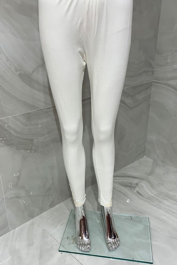 Lace embellished leggings - Image 7
