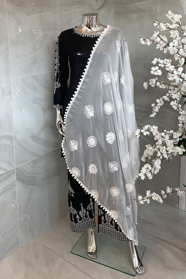 Casual chiffon thread work dupatta