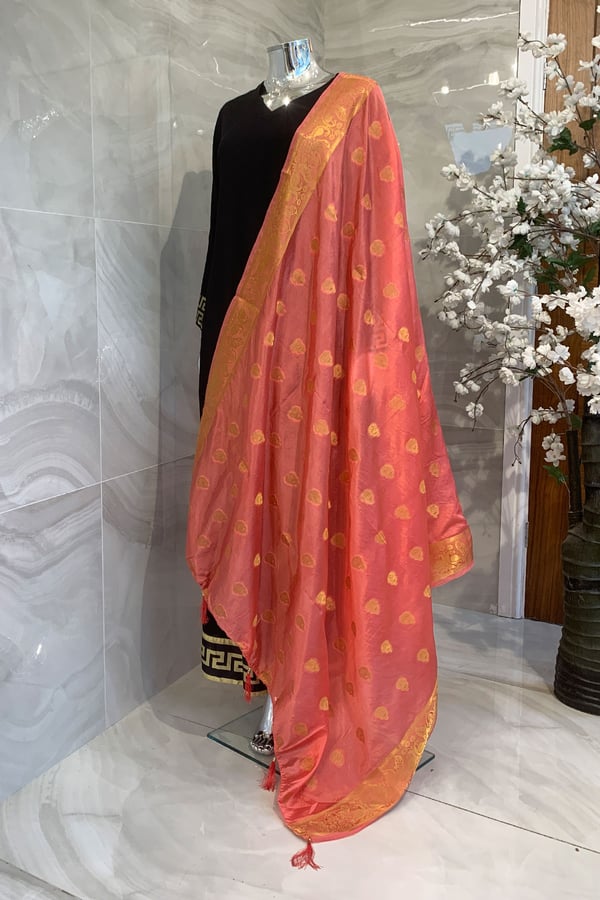 Shiffonz casual printed banarsi dupatta - Image 7