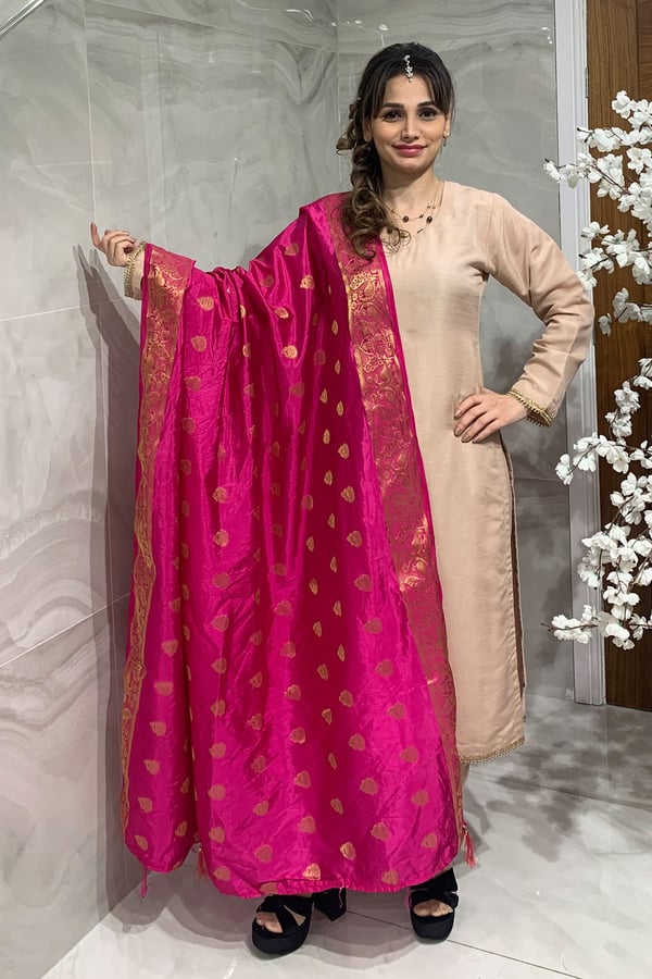 Shiffonz casual printed banarsi dupatta - Image 5