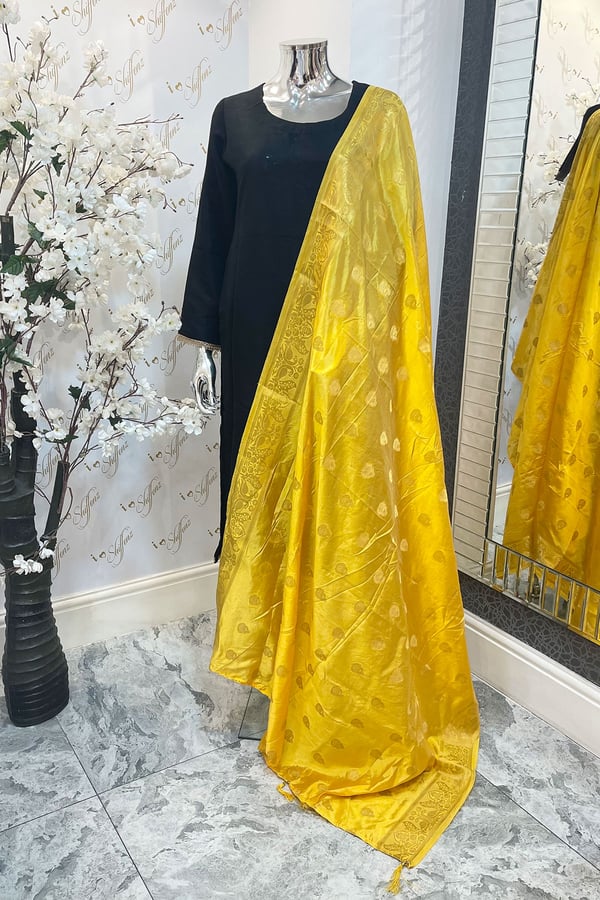 Shiffonz casual printed banarsi dupatta - Image 25