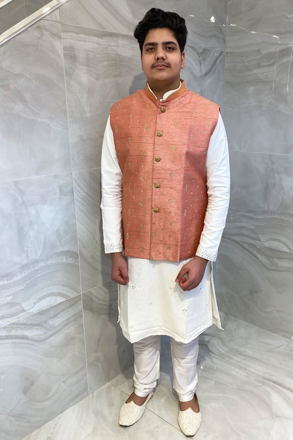 Satin silk embroidered men's waistcoat