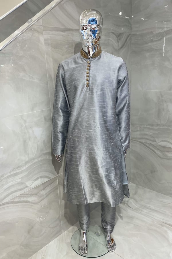 Men's raw silk phatani suit with an embroidered collar - Grey Gold, 36