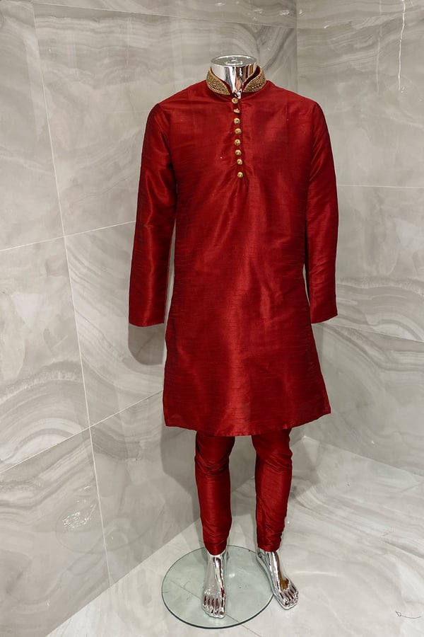 Men's raw silk phatani suit with an embroidered collar - Red, 36
