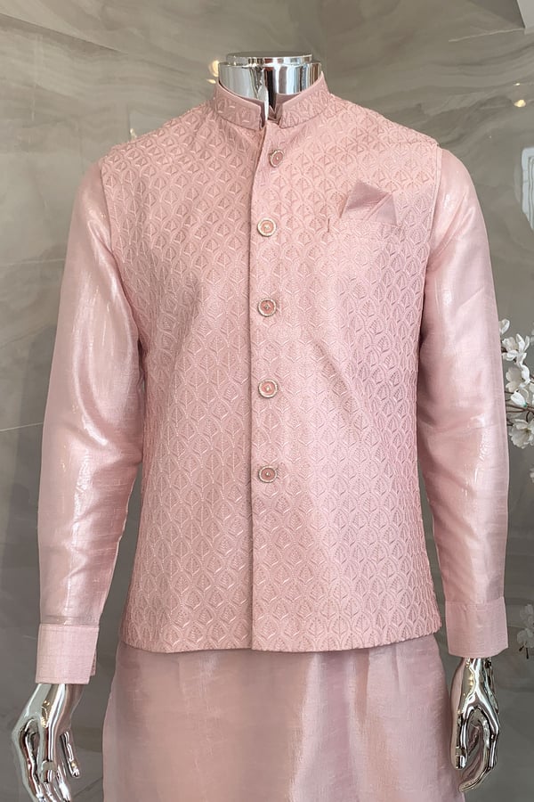Men's raw silk suit with embroidered waistcoat - Image 4