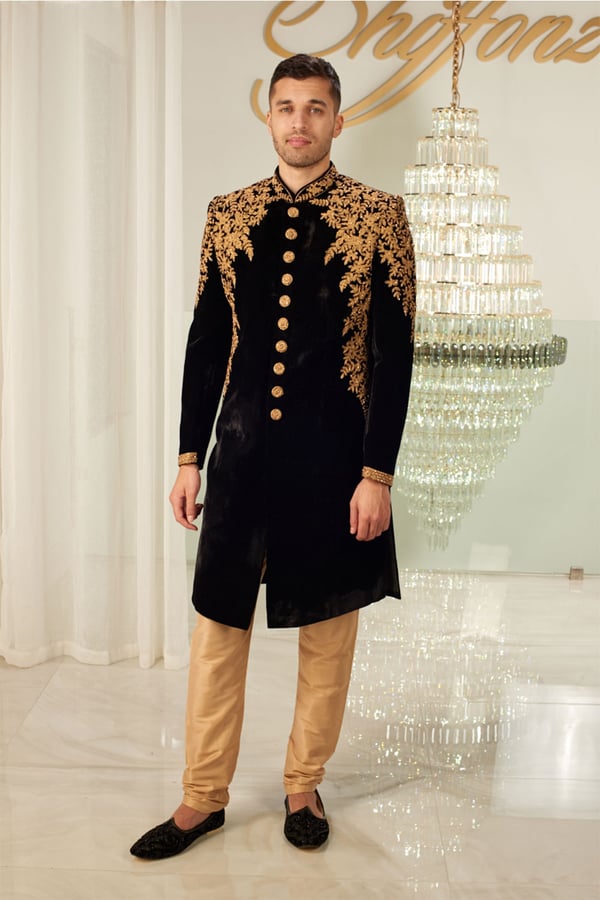 Men's velvet luxury embroidered sherwani - Black, 36