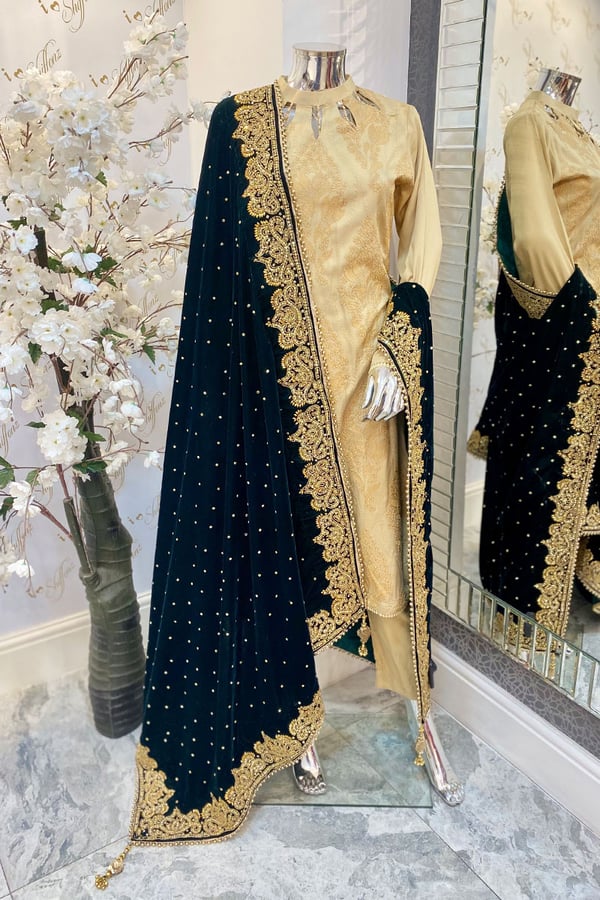 Luxury embroidered velvet shawl - Dark Green, FS