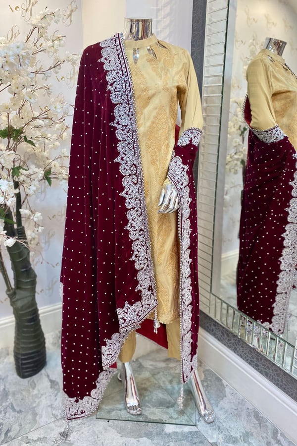 Luxury embroidered velvet shawl - Maroon Silver, FS