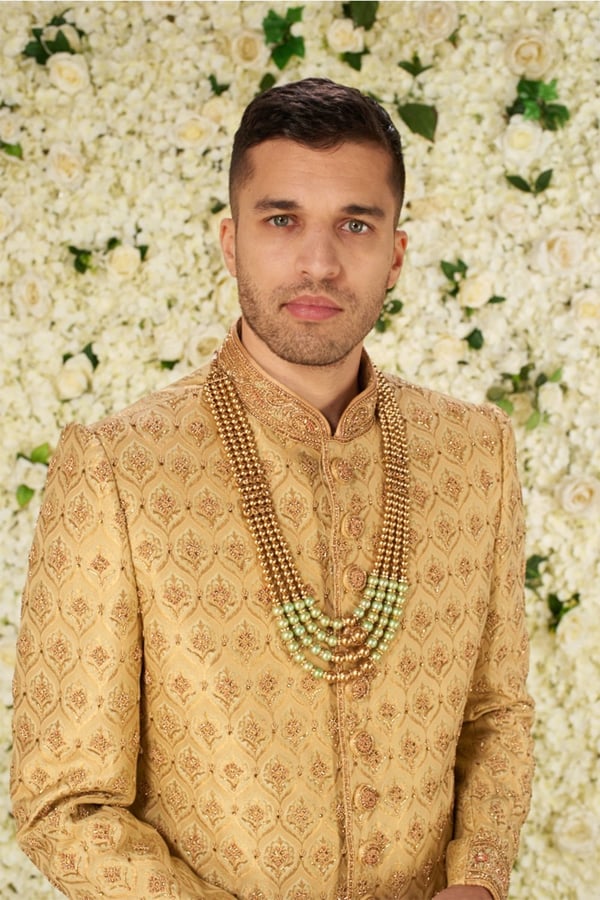 Men's sherwani with an embroidered collar - Image 6