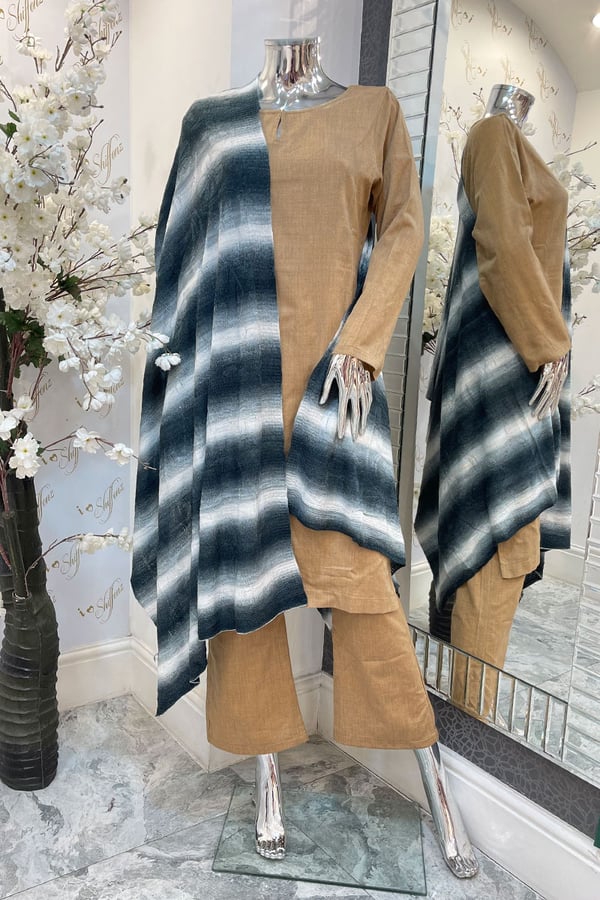 Casual wool shawl - Image 4