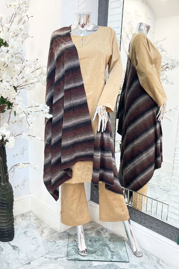 Casual wool shawl - Image 2