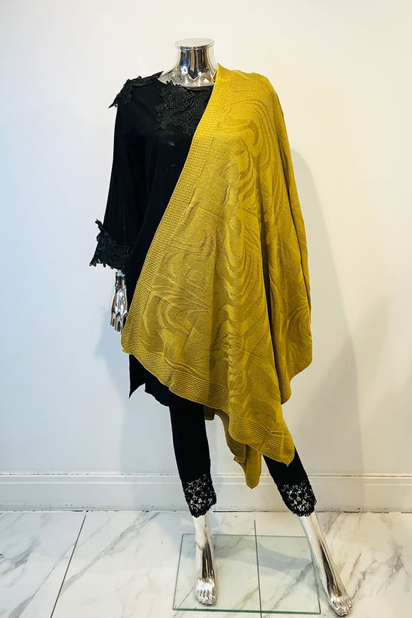 Casual wool shawl - Image 5