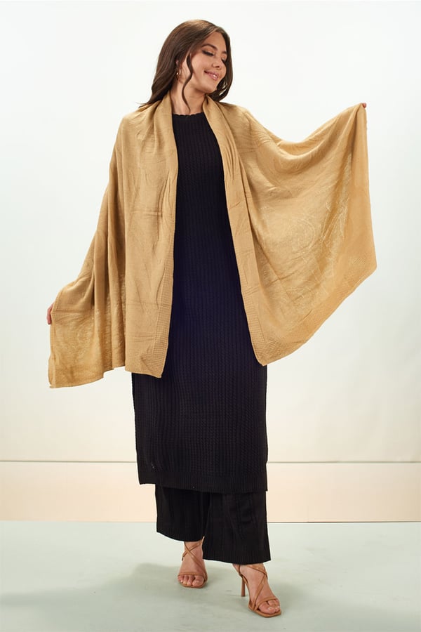 Casual wool shawl