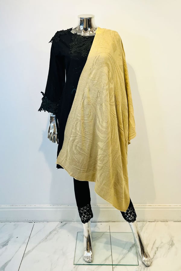 Casual wool shawl - Image 3