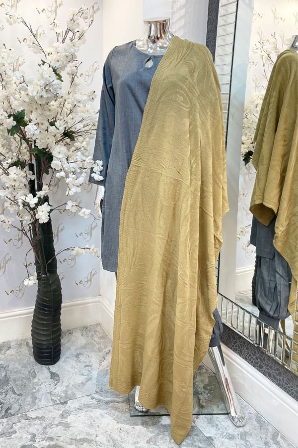 Shiffonz casual wool shawl