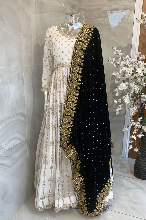 Shiffonz by Simran's velvet embroidered shawl - Dark Green, FS