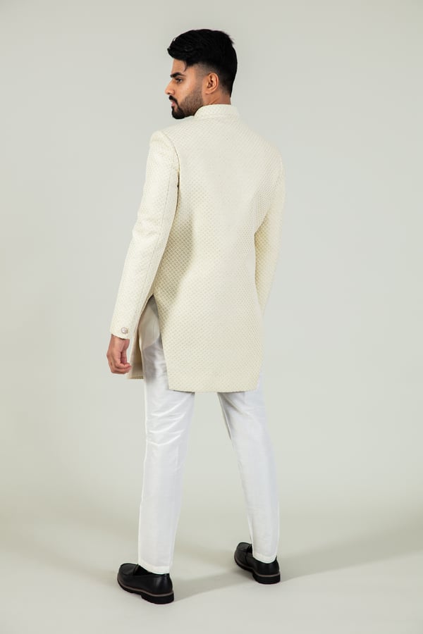 Men's embroidered sherwani - Image 3