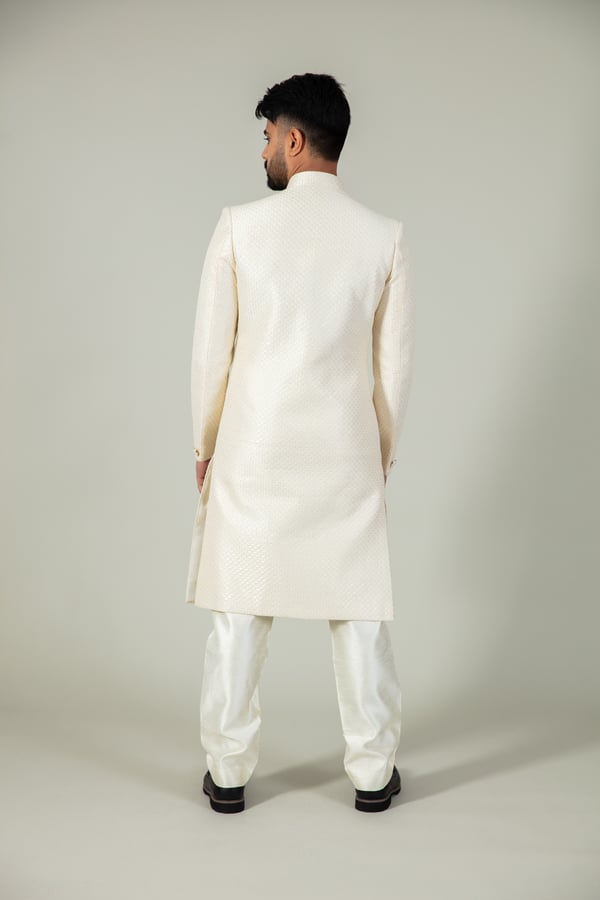 Men's 2 piece embroidered sherwani - Image 2