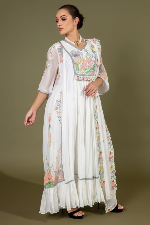 Luxury thread work embroidered kaftan