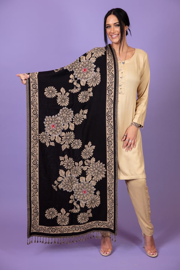 Luxury shiffonz's marina shawl