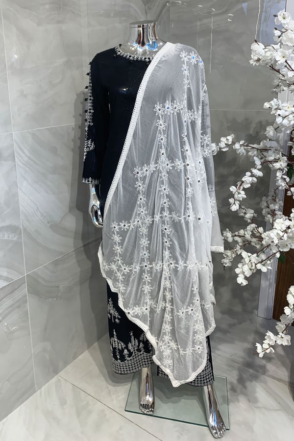 Floral embroidered casual dupatta