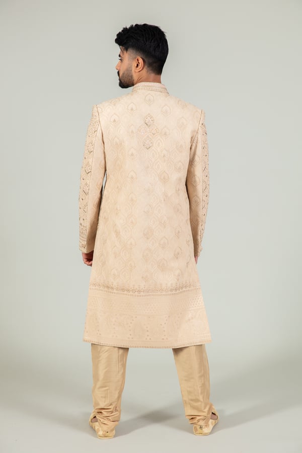Men's sherwani with churidaar trousers - Image 3