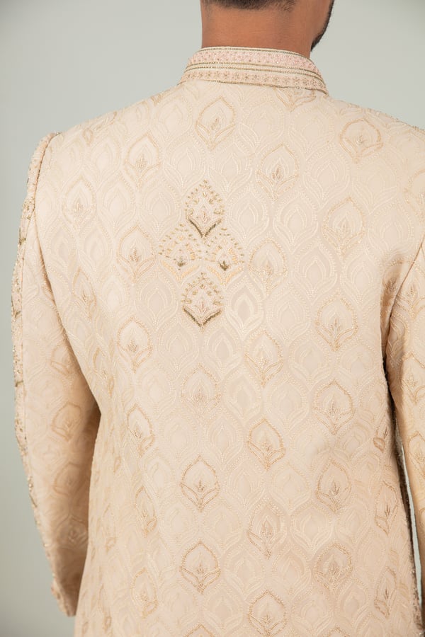 Men's sherwani with churidaar trousers - Image 5